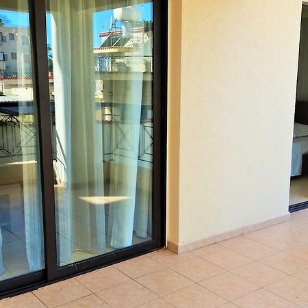 101 Mandritis Court Apartment Larnaca Exterior foto