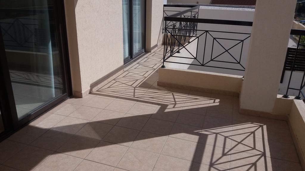 101 Mandritis Court Apartment Larnaca Exterior foto
