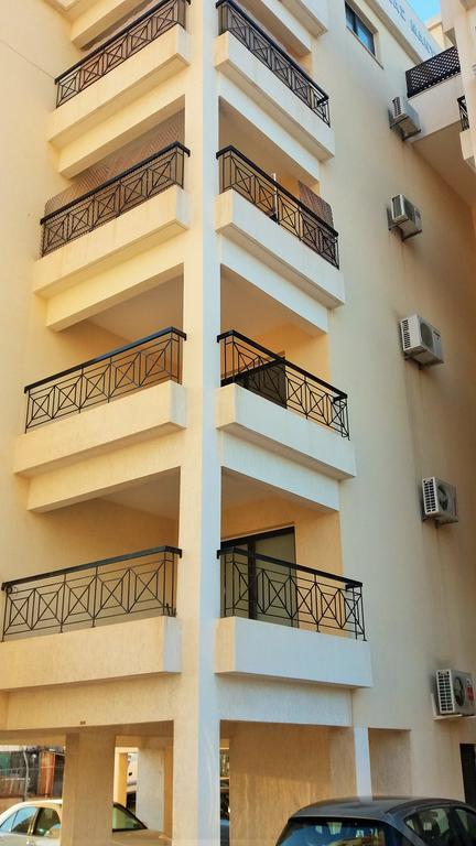 101 Mandritis Court Apartment Larnaca Exterior foto
